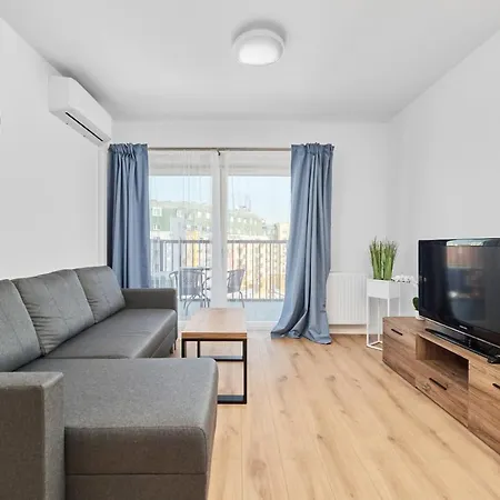 Modern Elegance With Ac By Renters