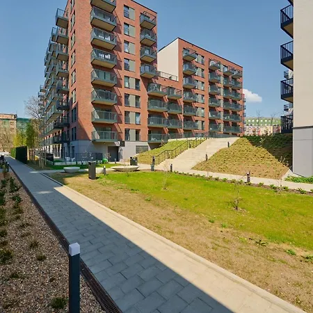 Modern Elegance With Ac By Renters * Vratislav