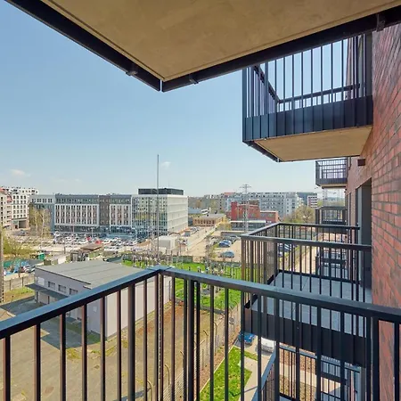 Modern Elegance With Ac By Renters Appartement Wrocław